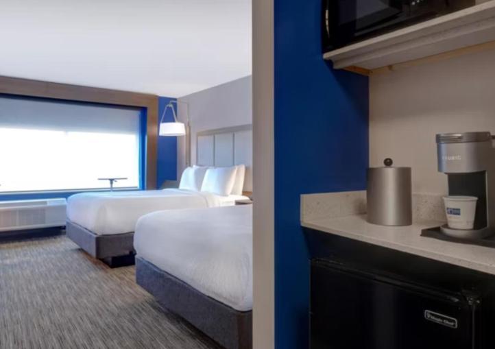 Express & - Detroit - By Ihg Dearborn