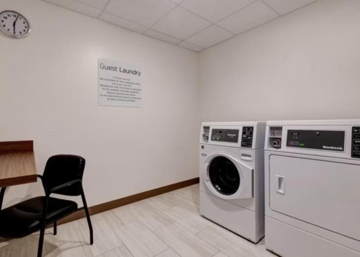 Hotel Express & - Detroit - By Ihg Dearborn
